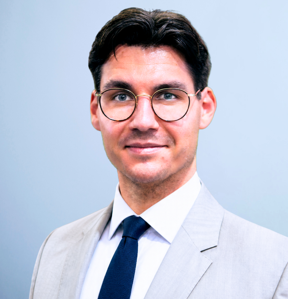 Ben Keller, Geschäftsführer und Unternehmensberater bei Amberger Consulting, im professionellen Businessporträt.